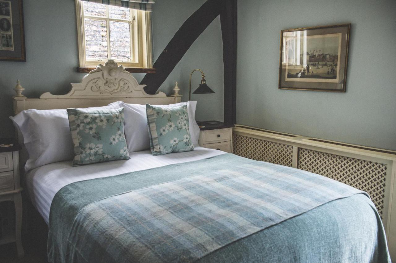 Jeakes House Bed and Breakfast Rye Exteriör bild A bedroom at The Old Vicarage